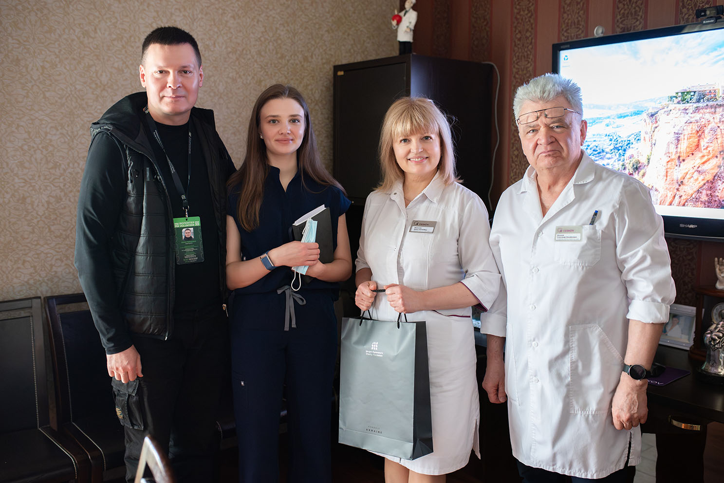 Меморандум про співпрацю: Клініка професора Феськова О.М. та Благодійний фонд Євгена Пивоварова — разом для пацієнтів